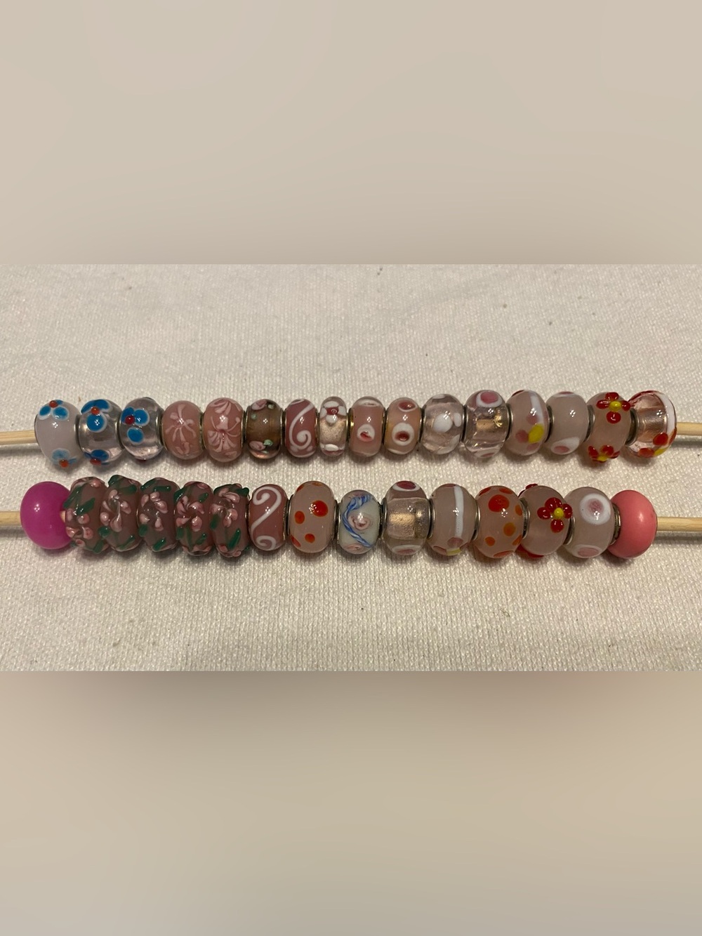 Glass Bead - European large hole style - 183 beads